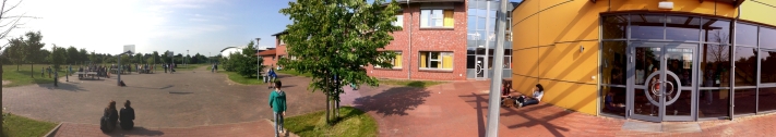 b09