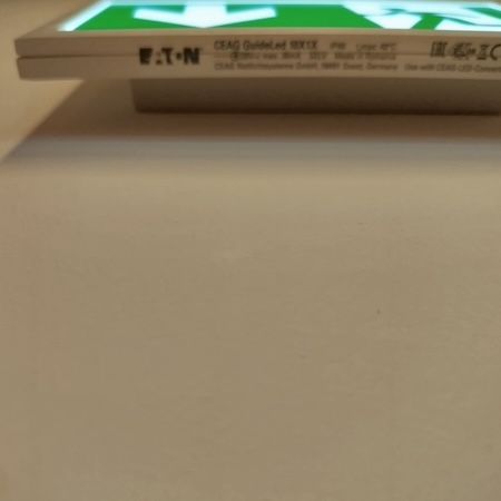 005