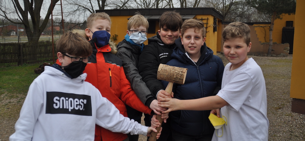 31F18194 BDDD 4B7D 89E3 50404AD7153D